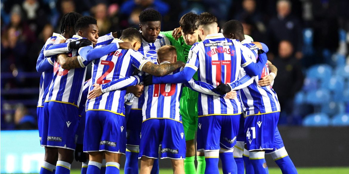 Sheffield Wednesday in new contract talks with "very interesting" 19 y/o