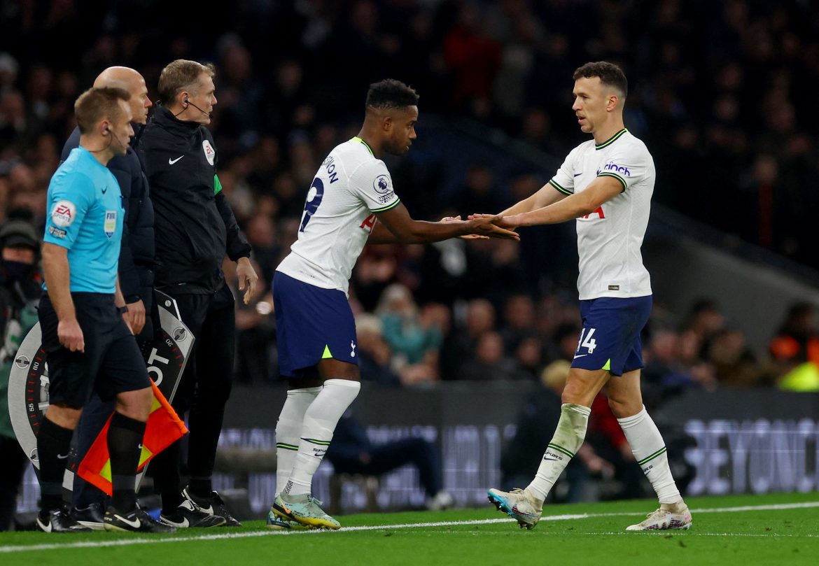 Rangers check on £55k-p/w "unbelievable talent" who is available for free